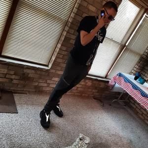 Meet your Posher, Tyler